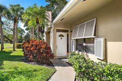 275 Old Meadow Way, Palm Beach Gardens, FL 33418 - Photo 4