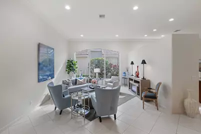 4017 Manchester Lake Drive, Lake Worth, FL 33449 - Photo 10