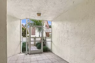 7605 Trent Dr, Tamarac, FL 33321 - Photo 4