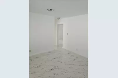 704 NW 3rd Court #Unit 1, Hallandale Beach, FL 33009 - Photo 4