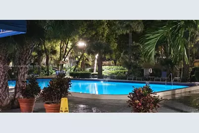 801 NW 47th Avenue #120w, Miami, FL 33126 - Photo 4