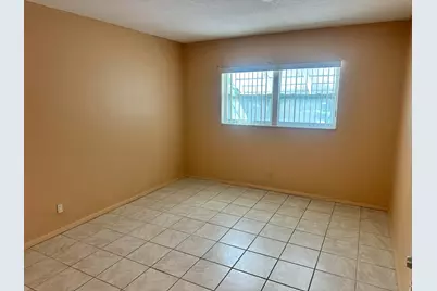 1701 NW 46th Avenue #110, Lauderhill, FL 33313 - Photo 8