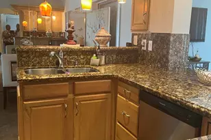 8106 NW 59th Ct, Tamarac, FL 33321 - Photo 4