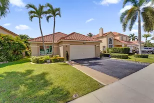 8932 S Lake Park Circle S, Davie, FL 33328 - Photo 1