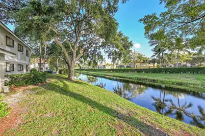 109 Gardens Drive #103, Pompano Beach, FL 33069 - Photo 4