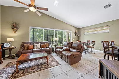 2786 SE Stonebriar Way #2786, Stuart, FL 34997 - Photo 4