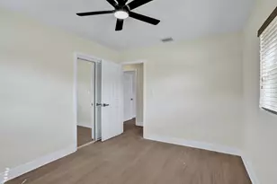 3851 NW 4th Pl, Lauderhill, FL 33311 - Photo 24