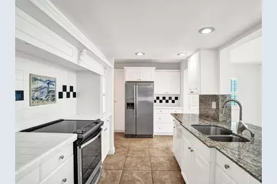 605 SW 21st Circle, Boynton Beach, FL 33426 - Photo 4