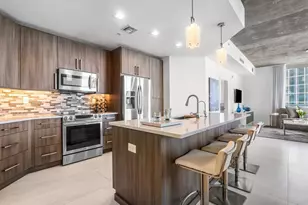 300 S Australian Ave, West Palm Beach, FL 33401 - Photo 2