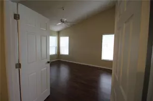 7225 Solandra Ln, Tamarac, FL 33321 - Photo 10