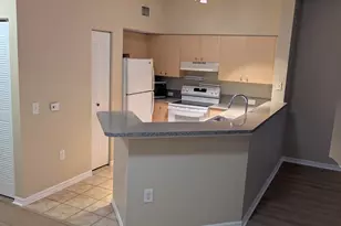 280 Crestwood Cir, Royal Palm Beach, FL 33411 - Photo 20