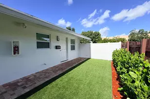334 SW Avondale Dr, Pompano Beach, FL 33060 - Photo 30
