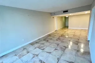 3625 N Country Club Dr, Aventura, FL 33180 - Photo 12