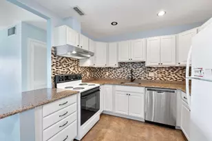 6253 Bay Club Dr, Fort Lauderdale, FL 33308 - Photo 1