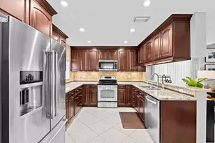 9843 NW 2nd Ct, Plantation, FL 33324 - Photo 16