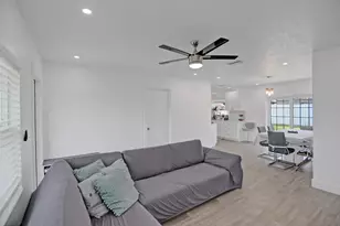 1210 SW 10th Terrace, Deerfield Beach, FL 33441 - Photo 10