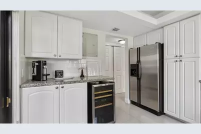 219 Wimbledon Lakes Drive, Plantation, FL 33324 - Photo 26