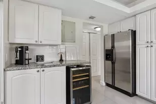 219 Wimbledon Lakes Dr, Plantation, FL 33324 - Photo 26