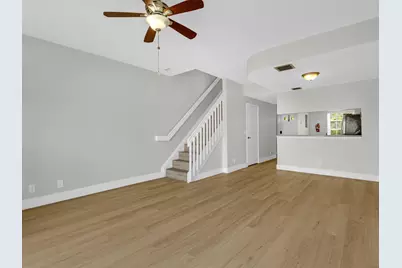 219 Mallory Court, Weston, FL 33326 - Photo 16