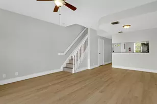 219 Mallory Ct, Weston, FL 33326 - Photo 16