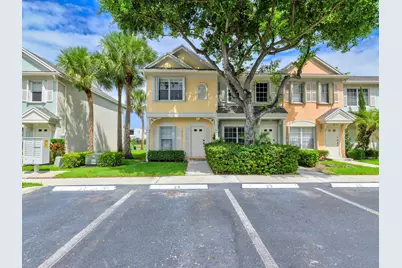 219 Mallory Court, Weston, FL 33326 - Photo 2