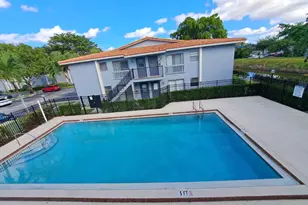 2611 Riverside Dr, Coral Springs, FL 33065 - Photo 20