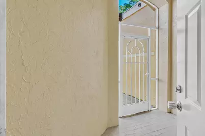 3575 Deer Creek Palladian Circle, Deerfield Beach, FL 33442 - Photo 32