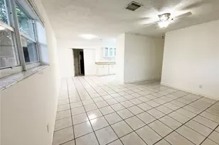 560 SW 50th Terrace, Margate, FL 33068 - Photo 2
