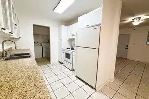 560 SW 50th Terrace, Margate, FL 33068 - Photo 6