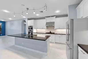 11365 Watercrest Cir E, Parkland, FL 33076 - Photo 12