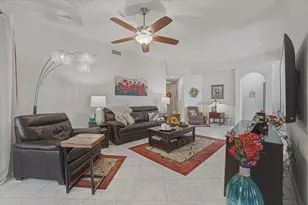 7930 Exeter Cir W, Tamarac, FL 33321 - Photo 8
