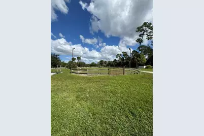 14594 Gruber Lane, Loxahatchee Groves, FL 33470 - Photo 38