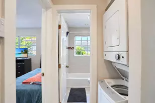904 NE 10th Ave, Pompano Beach, FL 33060 - Photo 30
