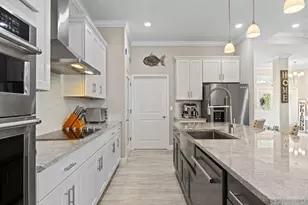 5139 SE Horseshoe Point Rd, Stuart, FL 34997 - Photo 14