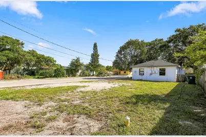 229 N E Street #1, Lake Worth, FL 33460 - Photo 22