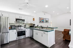 9528 Palisades Park Rd, Boca Raton, FL 33428 - Photo 16