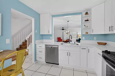 10779 NW 11th Street #10779, Pembroke Pines, FL 33026 - Photo 8