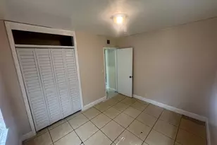 1106 NW 14th Ct, Fort Lauderdale, FL 33311 - Photo 2