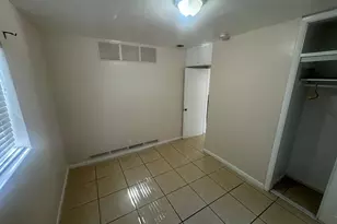 1106 NW 14th Ct, Fort Lauderdale, FL 33311 - Photo 4