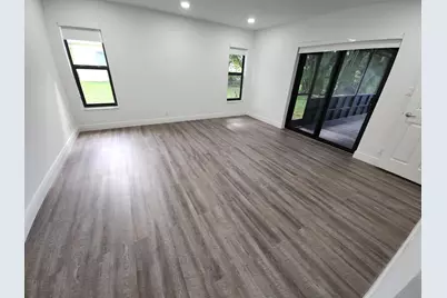 10424 NW 70th Court, Tamarac, FL 33321 - Photo 18