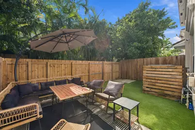 1752 NE 12th Street, Fort Lauderdale, FL 33304 - Photo 4