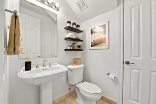 1752 NE 12th St, Fort Lauderdale, FL 33304 - Photo 22