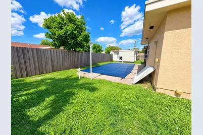 181 SW 77th Terrace, Margate, FL 33068 - Photo 22