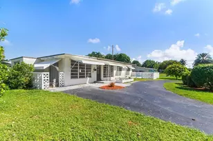 2501 NE 12th St, Pompano Beach, FL 33062 - Photo 22