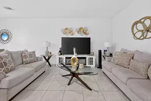 353 NW 9th St, Pompano Beach, FL 33060 - Photo 10