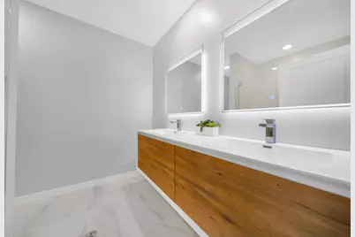 545 NW 17th Street, Fort Lauderdale, FL 33311 - Photo 34