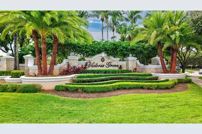 375 Berenger Walk, Royal Palm Beach, FL 33414 - Photo 32