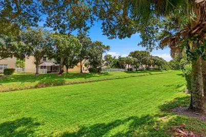 375 Berenger Walk, Royal Palm Beach, FL 33414 - Photo 24