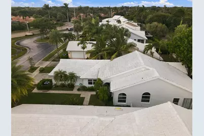 2398 Saratoga Bay Drive, West Palm Beach, FL 33409 - Photo 46
