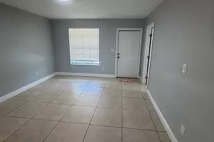 2910 NW 195th St, Miami Gardens, FL 33056 - Photo 18